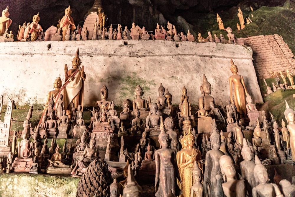 Milliers de représentations de Bouddha à Pak Ou
