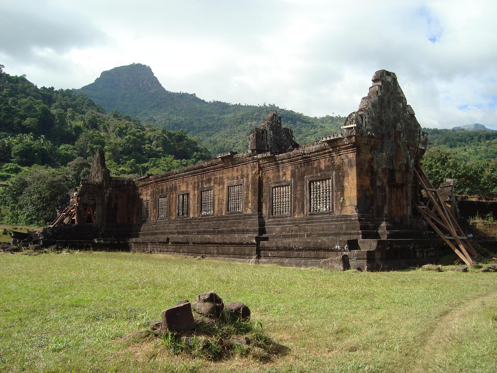 Wat Phou - pre-Angkhorian UNESCO site