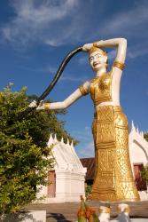The Water goddess in Wat Ho Xieng {JPEG}